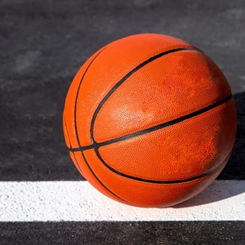 5 Residential Basketball Court Ideas